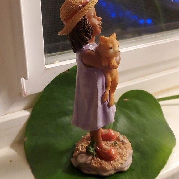 Figurine . - Picture 5 of 5